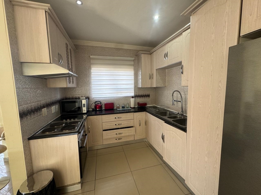 To Let 3 Bedroom Property for Rent in Leloko Lifestyle Estate North West